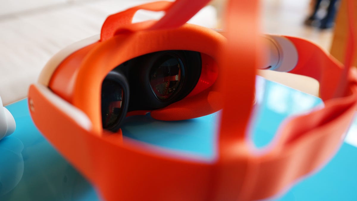 Experience Meta's Horizon Hyperscape Demo: Step into the Metaverse's First