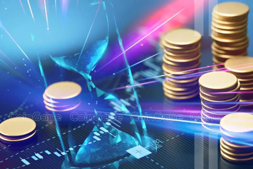 Altcoin Season Countdown Begins: Analysts Say  Just 6 Months More