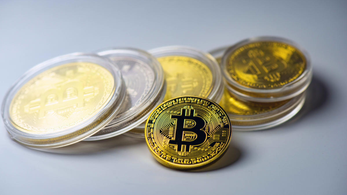Bitcoin Surges Amid Election Uncertainty: Retail Traders Eye Potential Opportunities