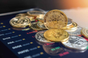 Bitcoin Surges as Interest Rates Drop: A Bright Future for