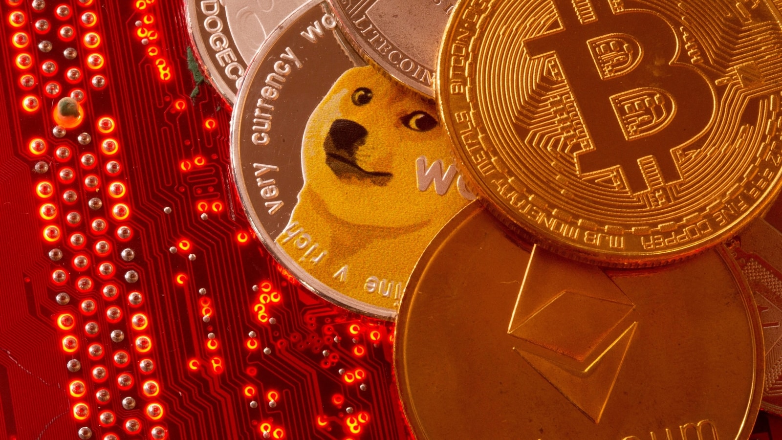 Chinese Stock Panic Selling Drives Down Crypto's Top Token