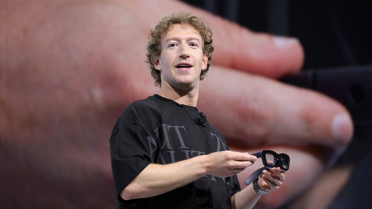 Mark Zuckerberg Surpasses Jeff Bezos to Become Second Richest Person