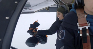 Alaska Pilot Air-Drops Turkeys to Remote Homes, Ensuring Thanksgiving Feast