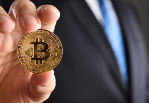 Bitcoin Price Predicted to Surge Over $100K: Blockchain Experts Share
