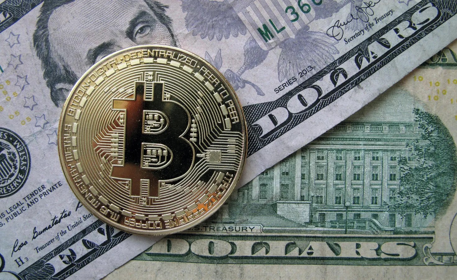 Bitcoin Price Surges in Second Cycle Breakout - Analyst's Insights