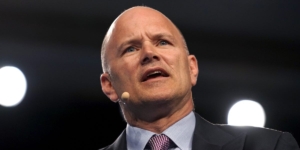 Bitcoin Sell-Off Predicted: 20% Dip Expected Post $100k, Novogratz Warns