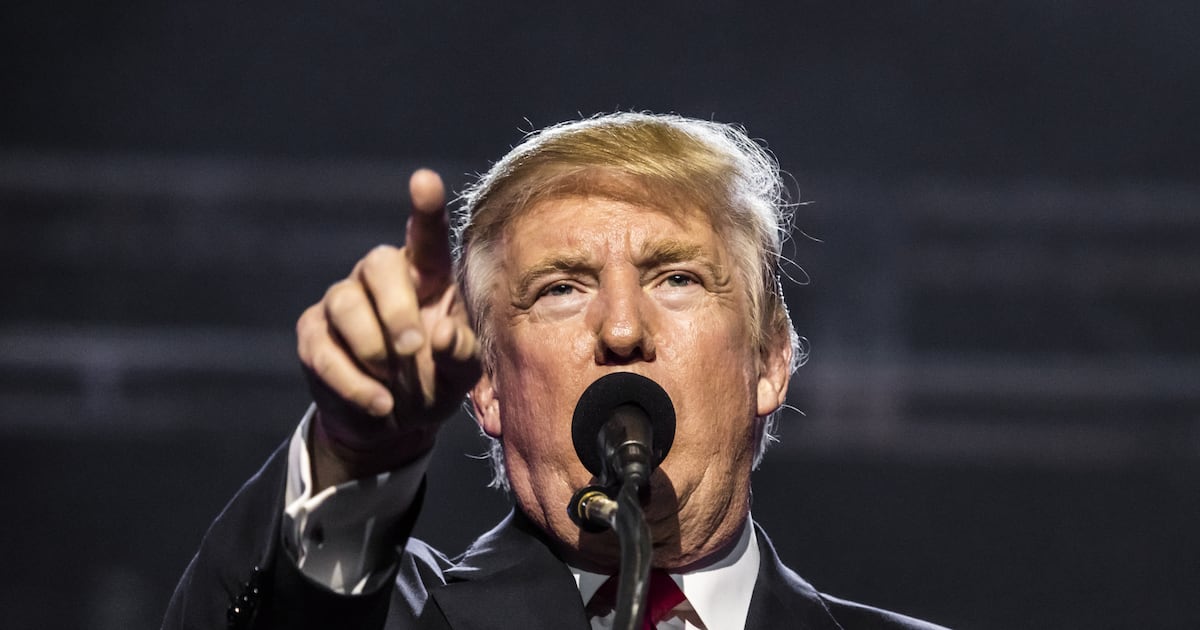 Coinbase and MicroStrategy Lead Crypto Stock Surge as Trump Trading
