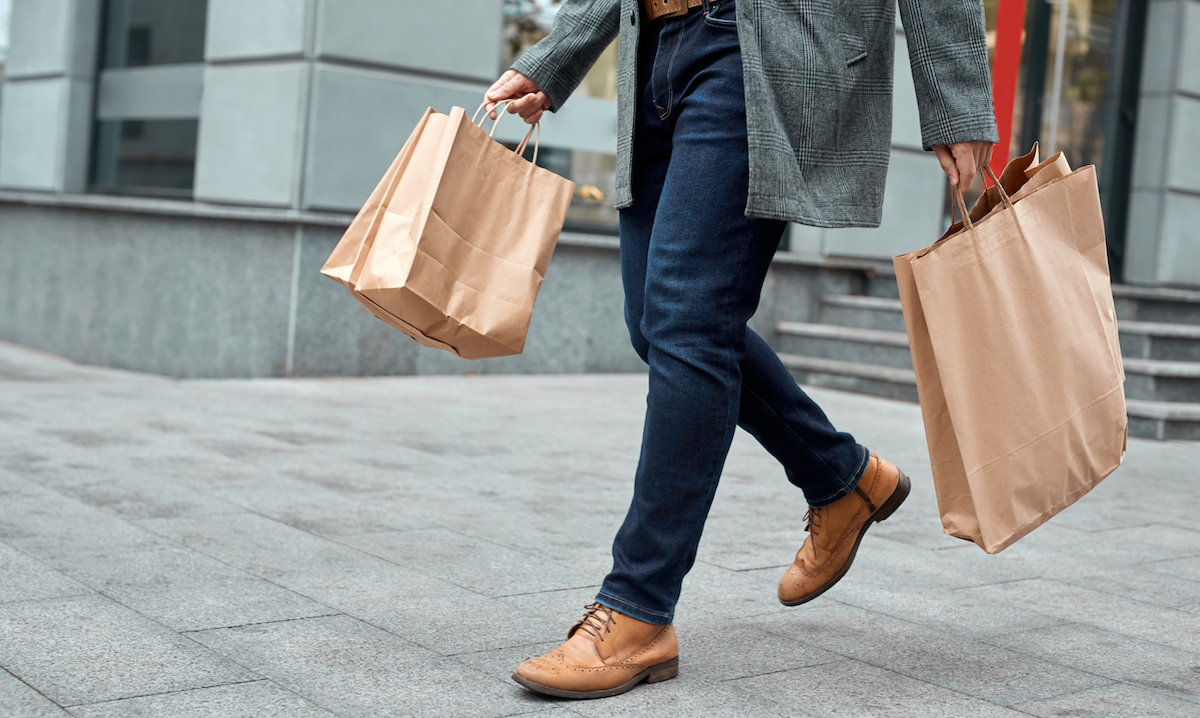 Consumer Confidence Soars in November, Leading to Uncertainty in Spending