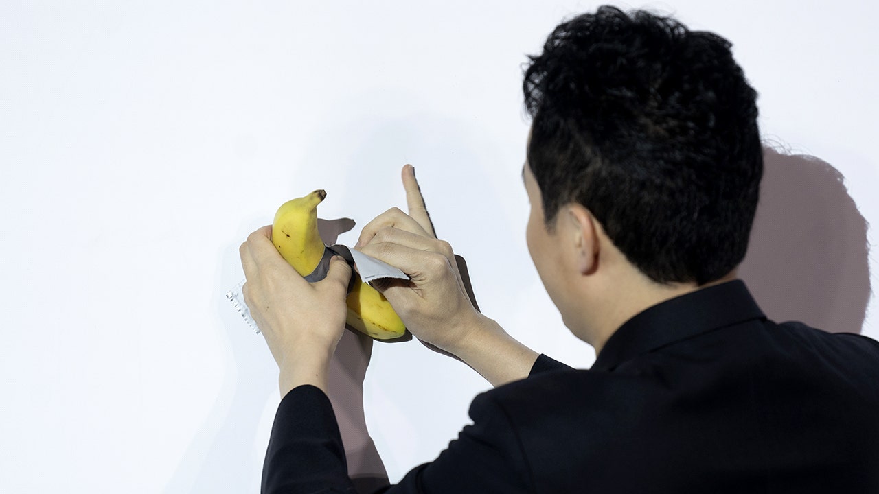 Crypto Entrepreneur Buys $6.2M Viral Banana Artwork, Eats It in