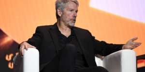 MicroStrategy Surpasses IBM and Nike in Bitcoin Holdings with $26