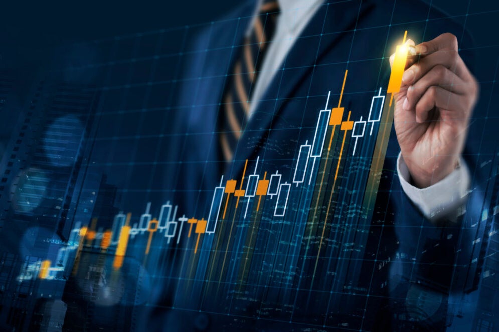 US Stocks Surge, Tesla Climbs, Bitcoin Hits $92,000: Market Momentum
