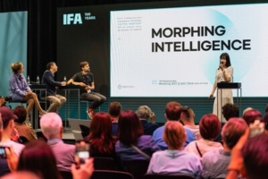 Revolutionizing Innovation in AI and the Metaverse: Pioneering Global Trends